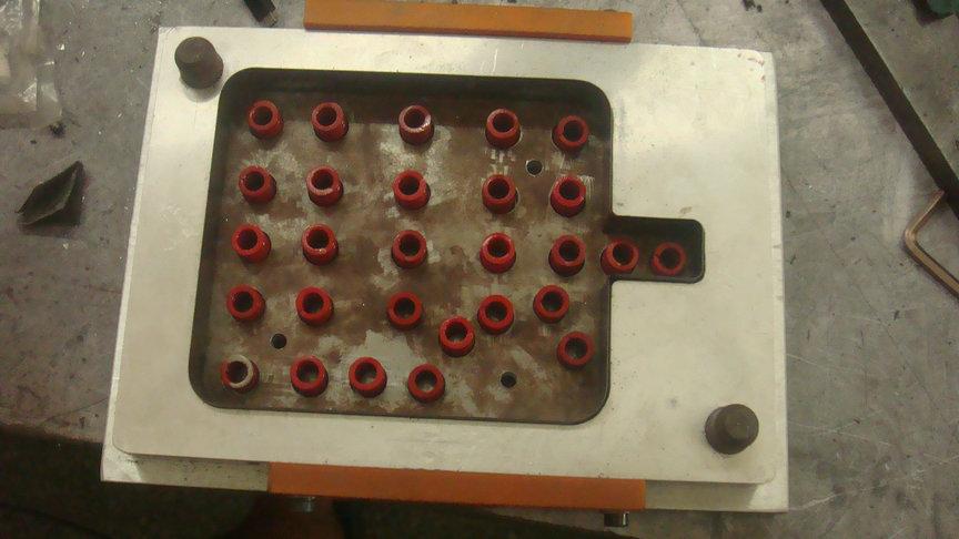 熔断模具.鑫达精密模具厂是一家专门制作熔断模具的厂家.
